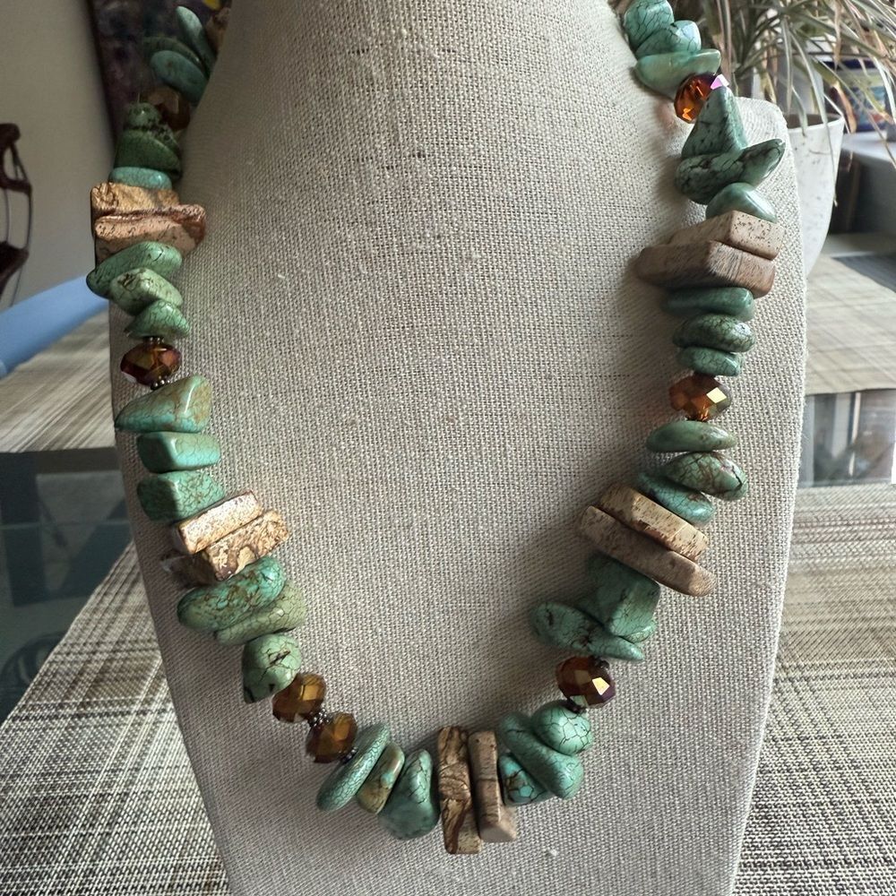 Turquoise Howlite, Agate & Faceted AB Crystals on Silver Tone Necklace.